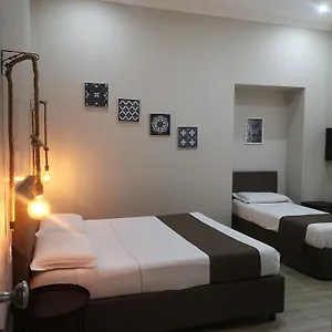 napoli-city-rooms.hotels-amalfi.com/